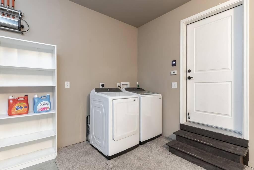 Вилла Birch Hill Retreat Great Location2+Garage+Aurora Фэрбанкс Экстерьер фото
